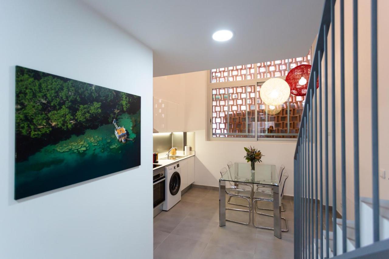 8 Lacus Duplex L'Hospitalet de Llobregat Esterno foto