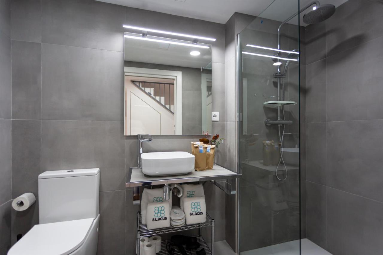 8 Lacus Duplex L'Hospitalet de Llobregat Esterno foto